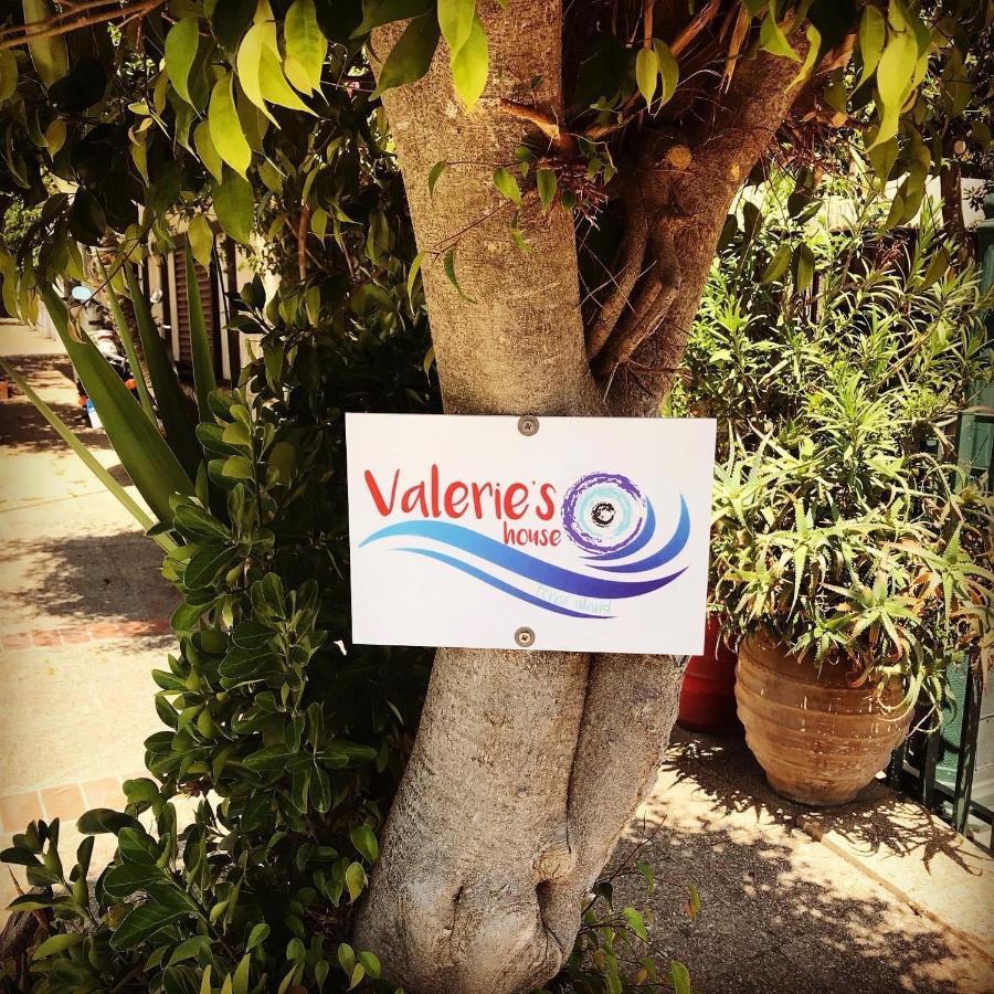 Valerie'S House Apartment Poros Town Екстериор снимка