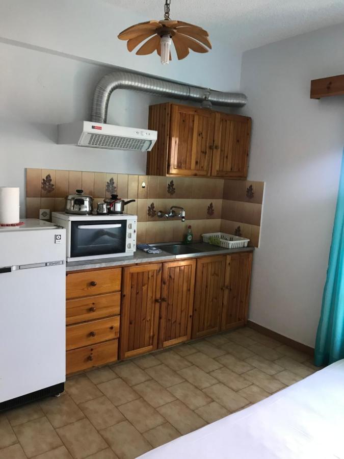 Valerie'S House Apartment Poros Town Екстериор снимка