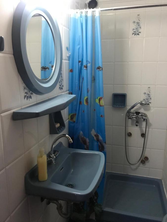 Valerie'S House Apartment Poros Town Екстериор снимка